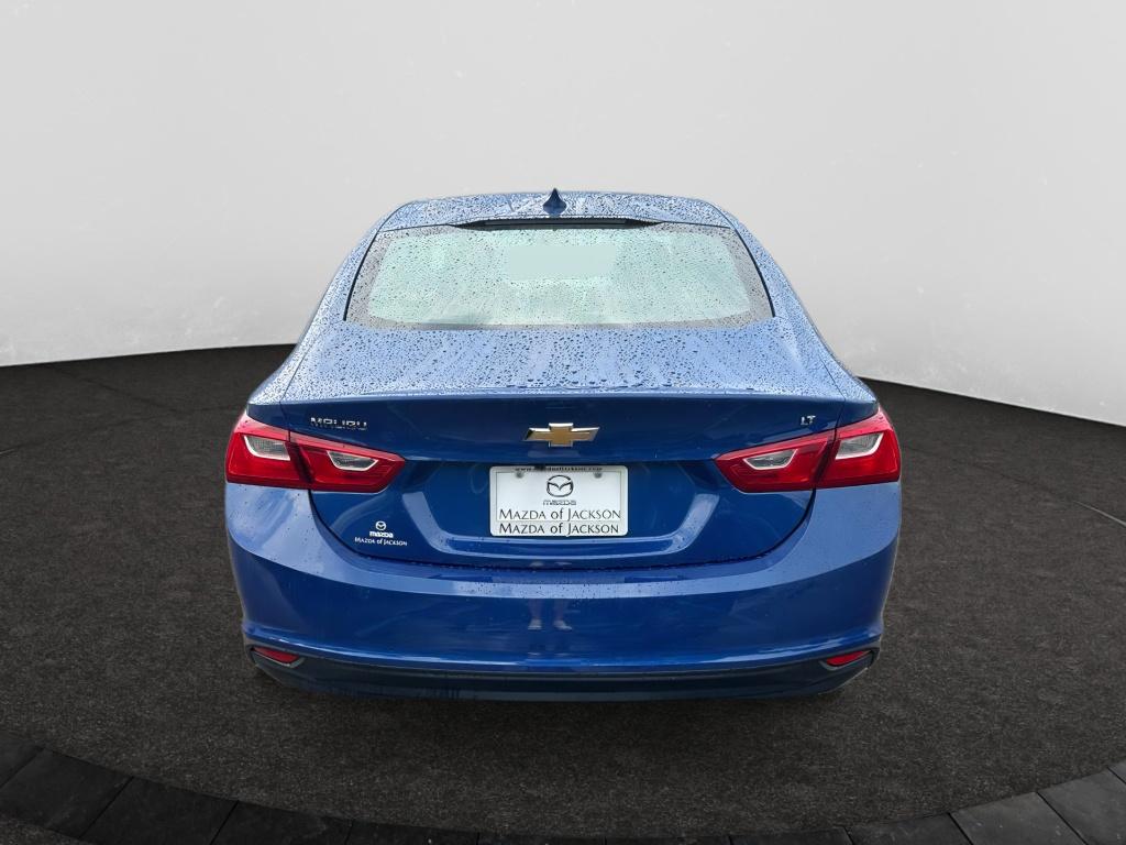 2023 Chevrolet Malibu 1LT photo 4