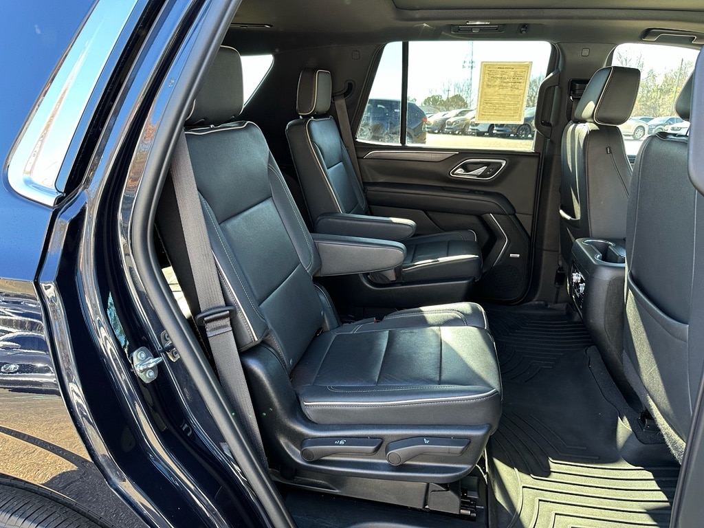 2023 GMC Yukon SLT - Photo 26