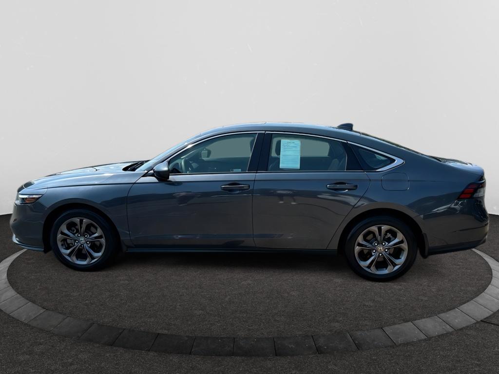 2023 Honda Accord EX photo 2
