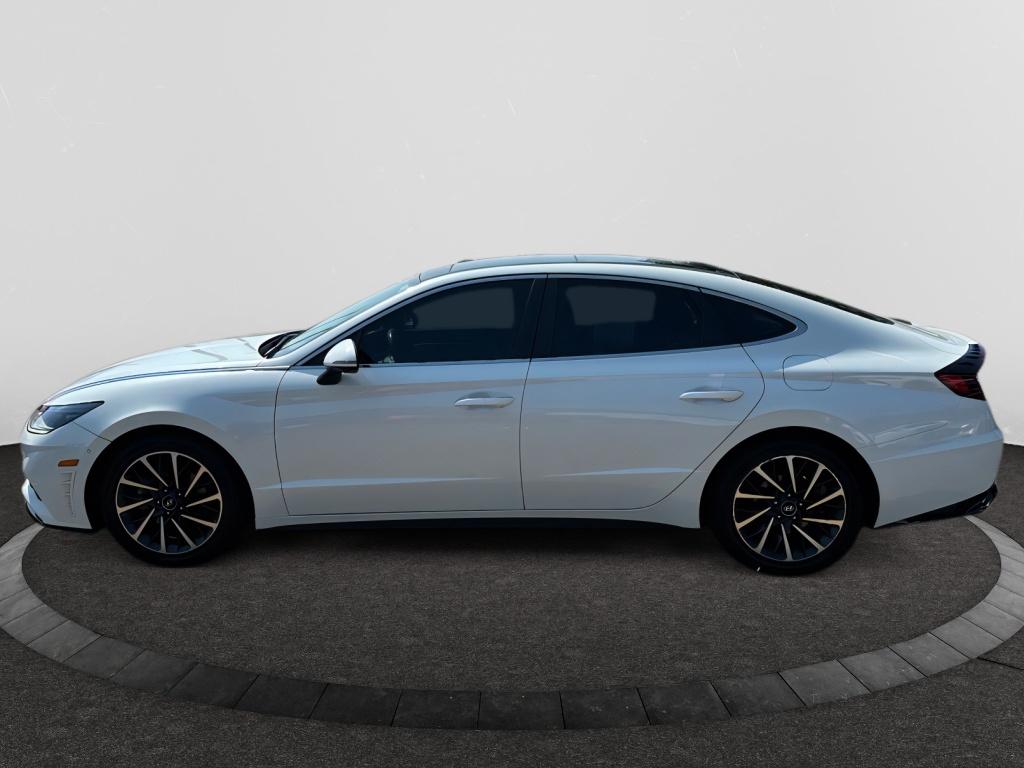 2020 Hyundai Sonata Limited photo 2