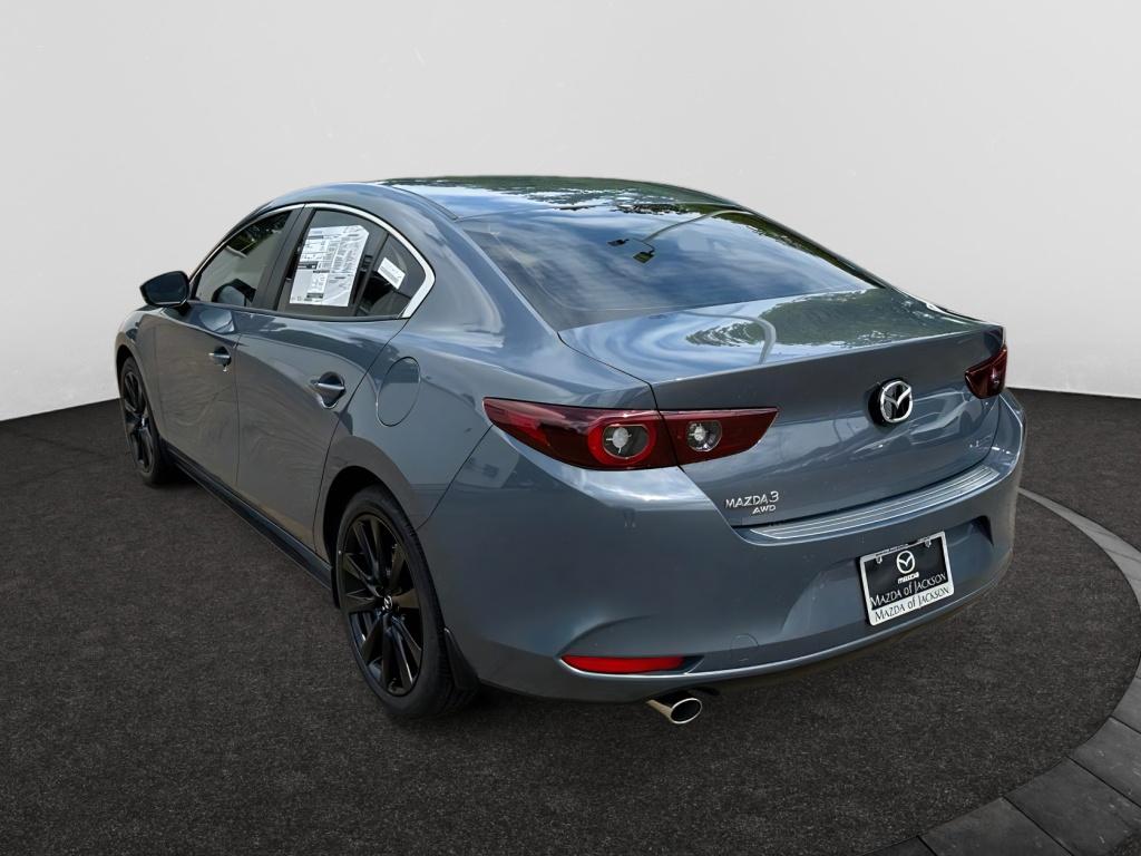 2025 Mazda Mazda3 2.5 s Carbon photo 3