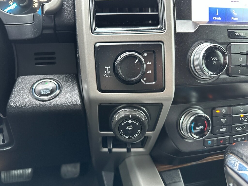 2019 Ford F-150 Lariat - Photo 17