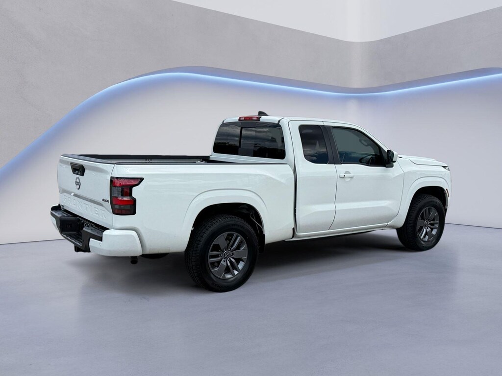 Used 2025 Nissan Frontier SV Truck