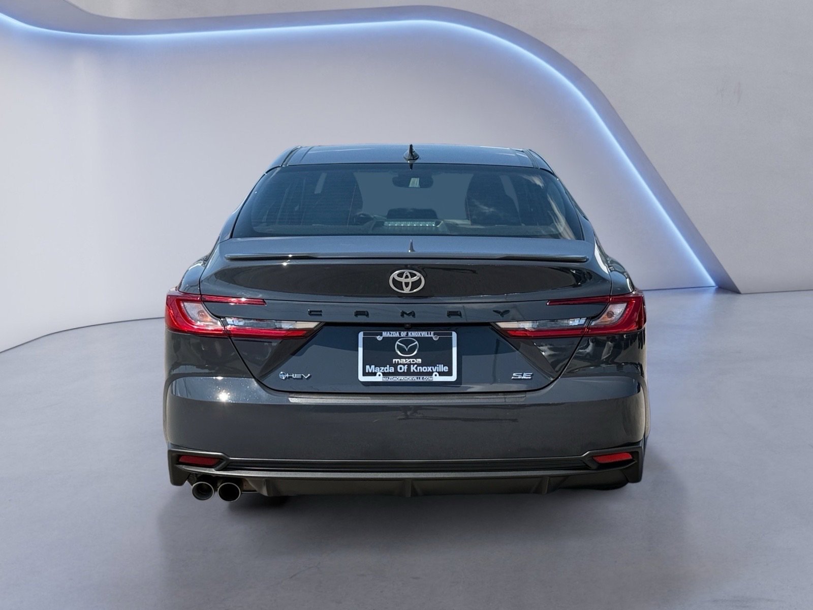 2025 Toyota Camry SE photo 4