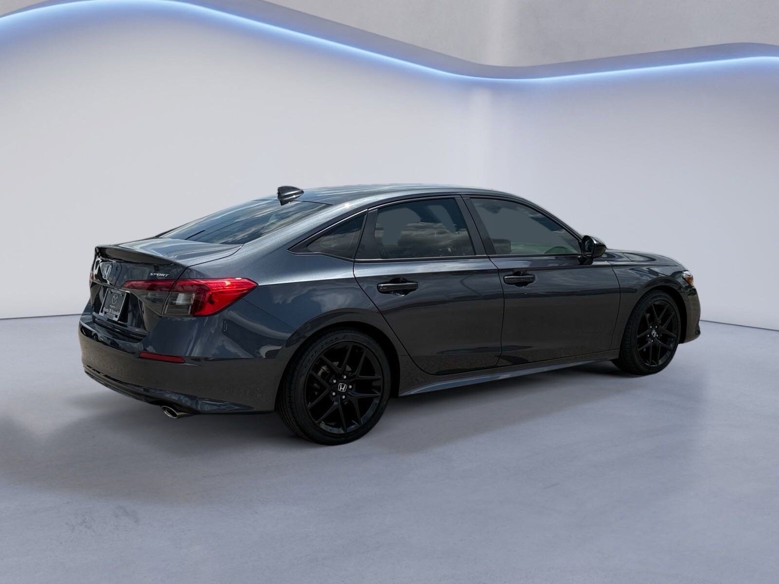 2023 Honda Civic Sport photo 3