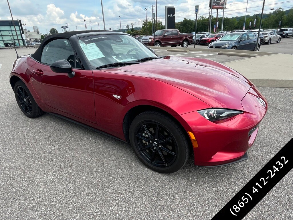 2024 Mazda MX-5 Miata Miata Sport photo 3