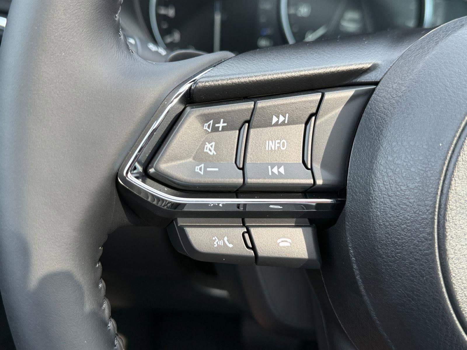 2025 Mazda CX-5 S Premium Plus package - Photo 24