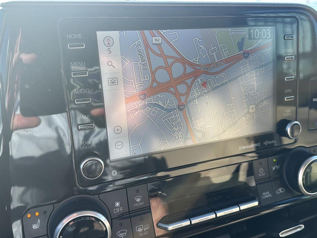 Used 2021 Toyota Highlander XLE SUV