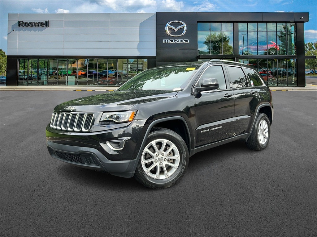 Used 2016 Jeep Grand Cherokee Laredo E with VIN 1C4RJFAG2GC366344 for sale in Roswell, GA