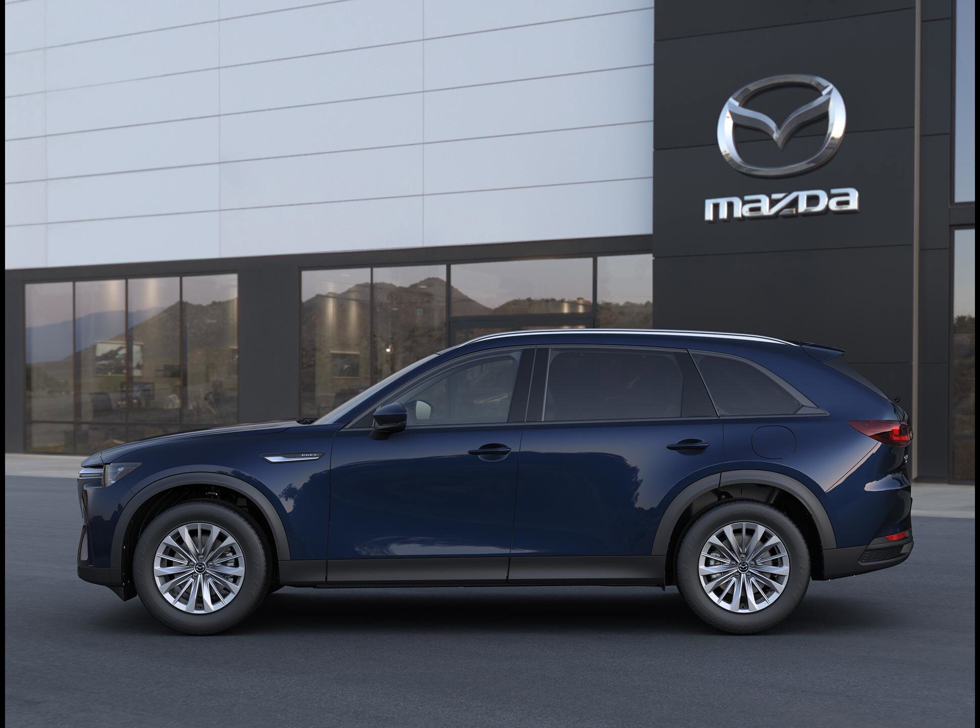 2025 Mazda CX-90 Plug-in Hybrid Preferred photo 3