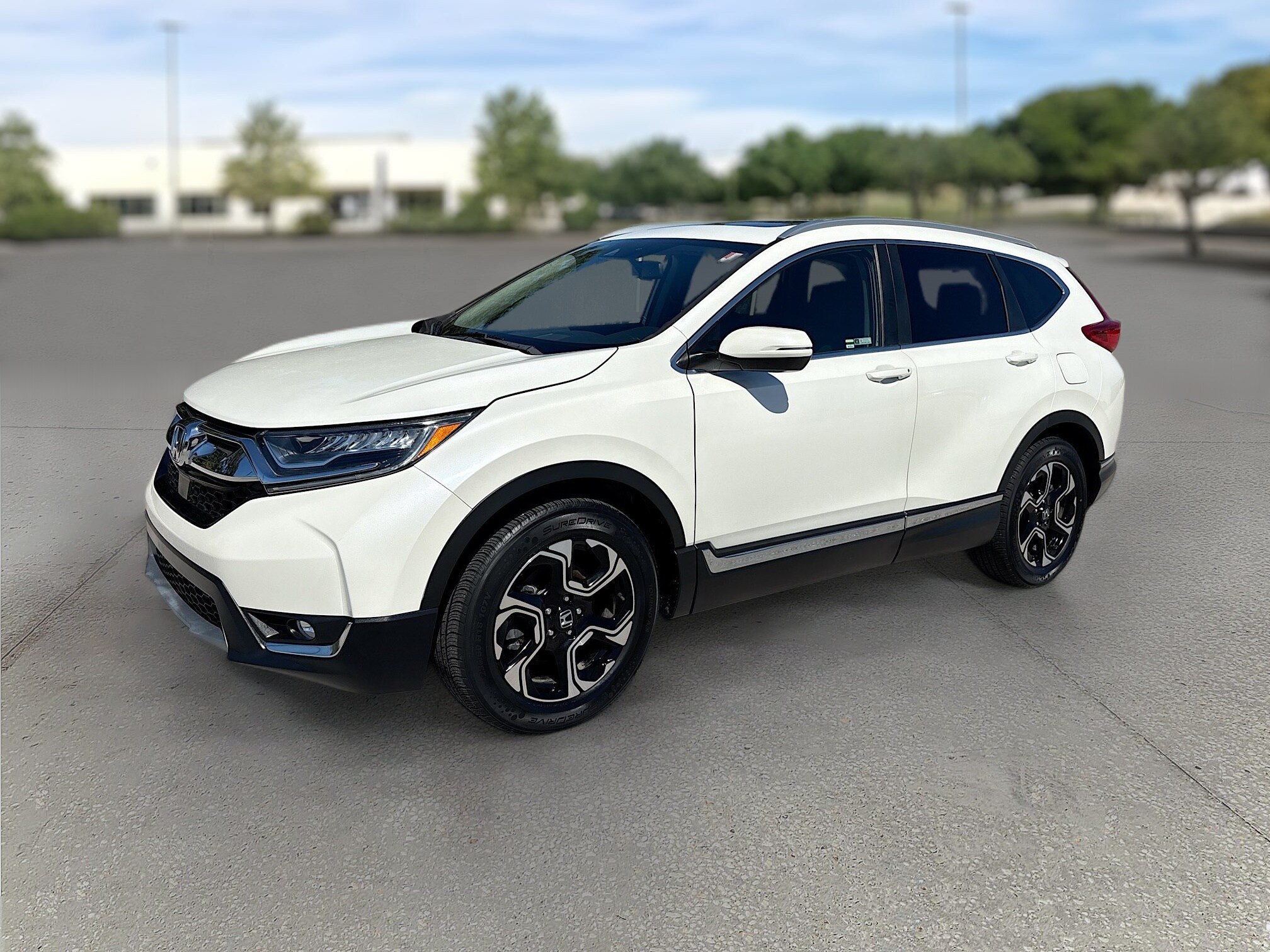 2018 Honda CR-V Touring photo 3