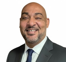 Staff member Jose Ortiz from ID_f207327edf31