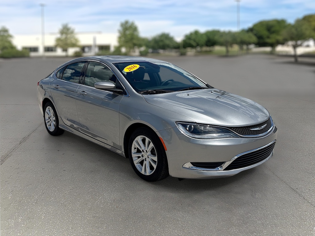 Used 2016 Chrysler 200 Limited Sedan
