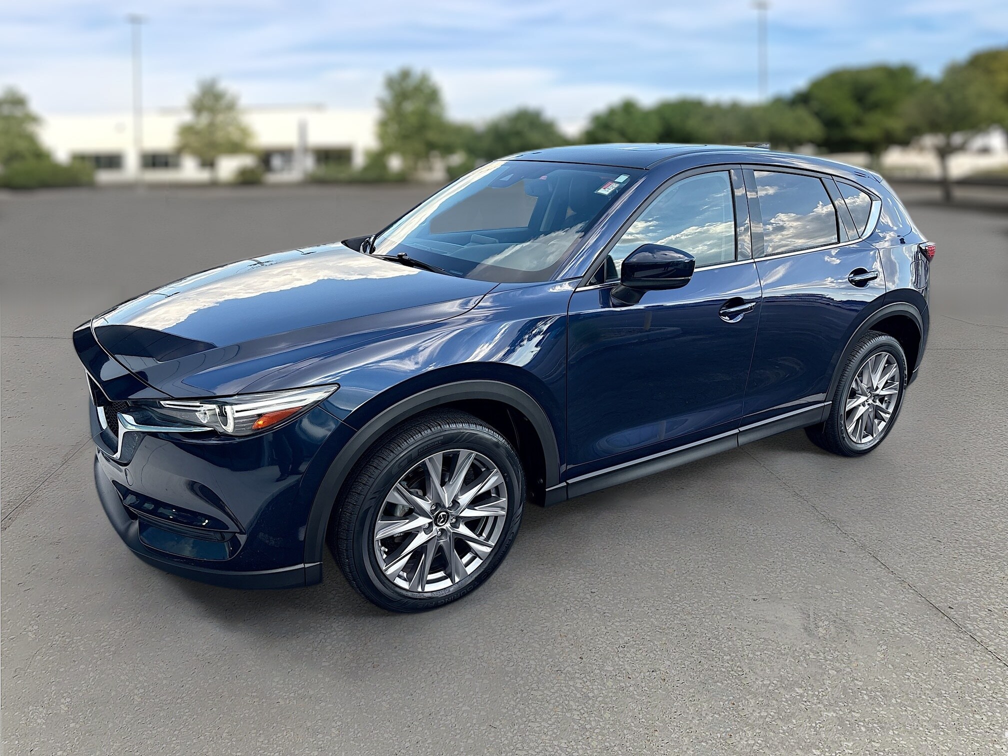 2019 Mazda CX-5 Grand Touring photo 2