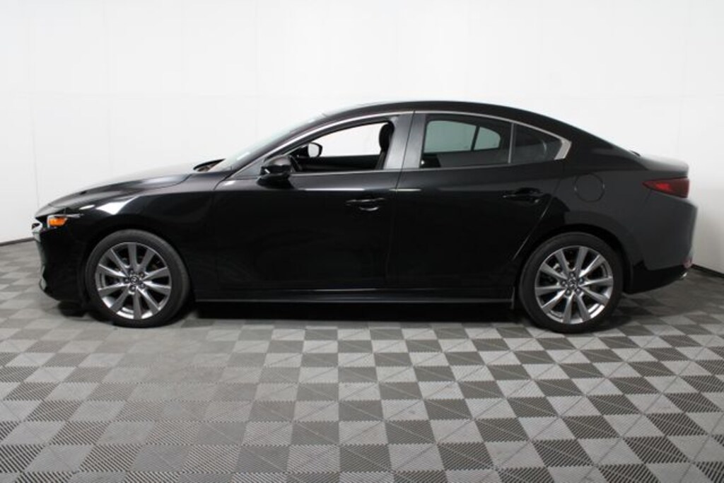 Used 2023 Mazda Mazda3 2.5 S Preferred Package Sedan