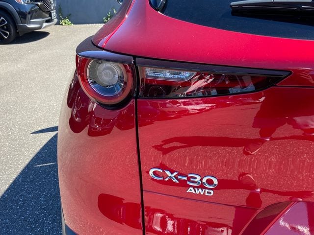 2025 Mazda CX-30 Premium - Photo 31
