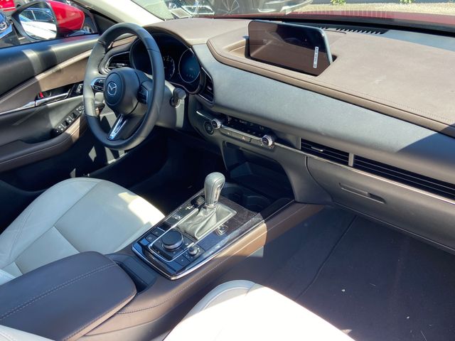 2025 Mazda CX-30 Premium - Photo 24