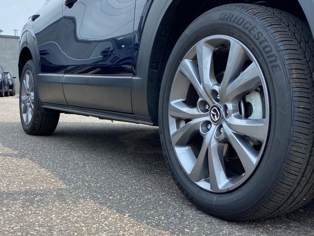 2025 Mazda CX-30 Premium - Photo 8