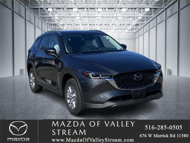 2023 Mazda CX-5 S Preferred package's photo