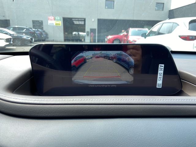 2025 Mazda CX-30 Premium - Photo 19