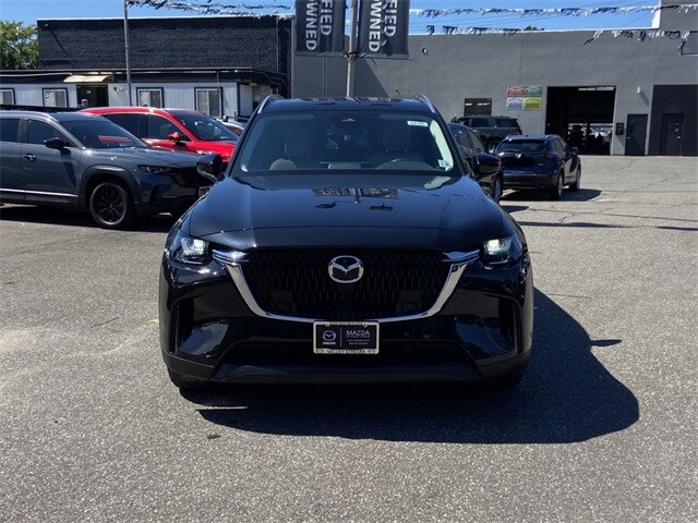 2025 Mazda CX-90 Preferred photo 2
