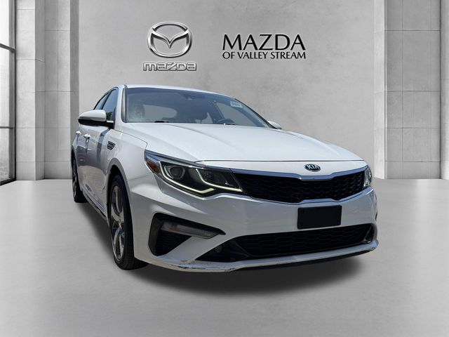 2019 Kia Optima S AT's photo