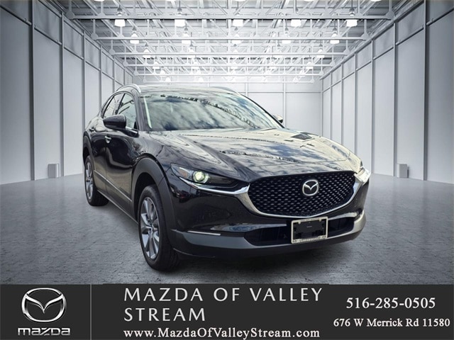 2025 Mazda CX-30 Premium's photo