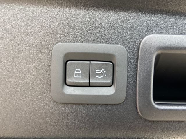 2025 Mazda CX-30 Premium - Photo 30