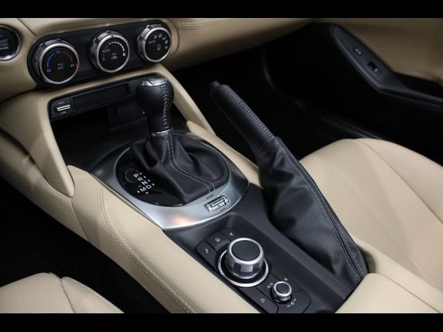 2026 Mazda MX-5 GT - Photo 13
