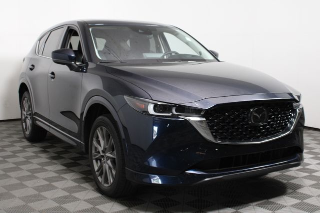 2024 Mazda CX-5 S Premium Plus package Auto AWD's photo