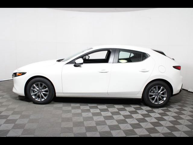 2026 Mazda Mazda3 S - Photo 4