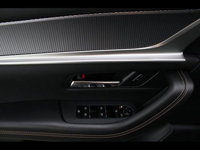 2026 Mazda CX-90 Premium Package - Photo 24