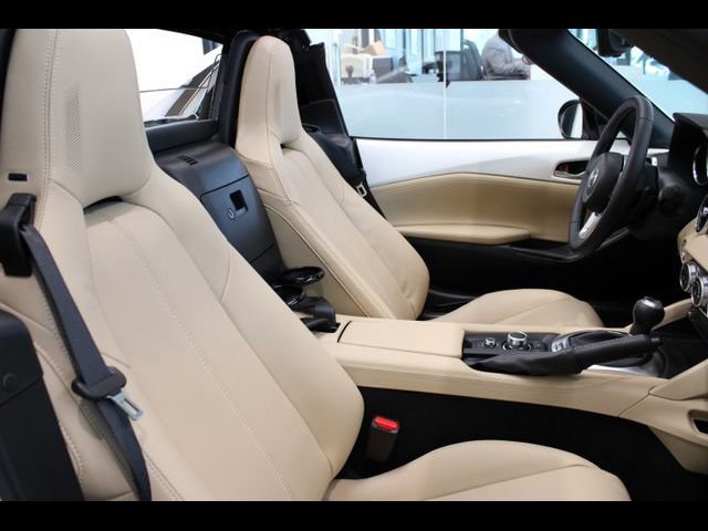 2026 Mazda MX-5 GT - Photo 12