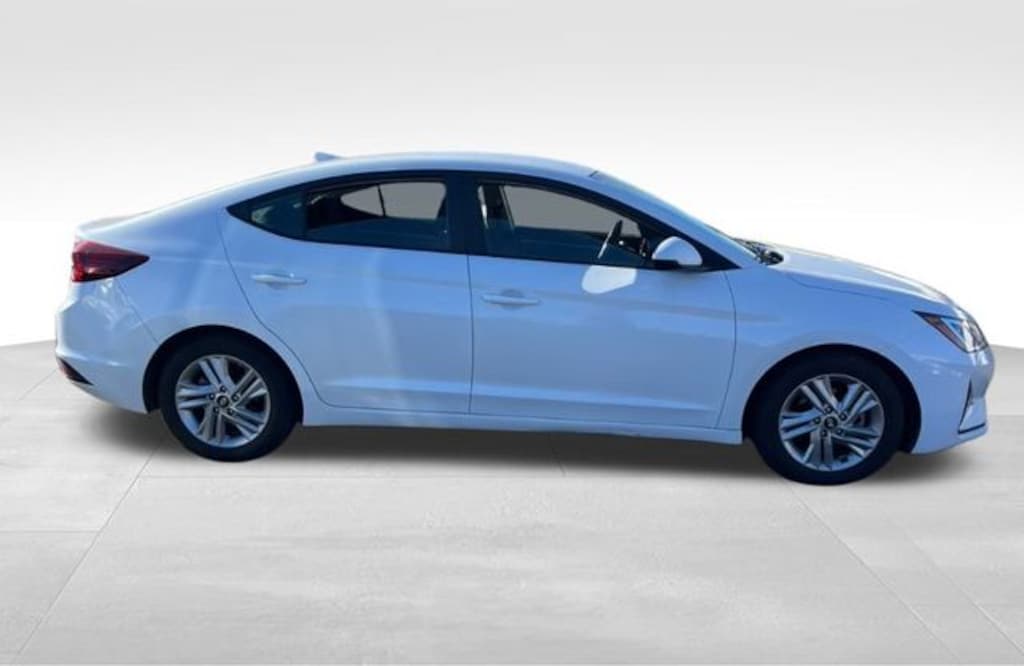 Used 2020 Hyundai Elantra SEL Sedan