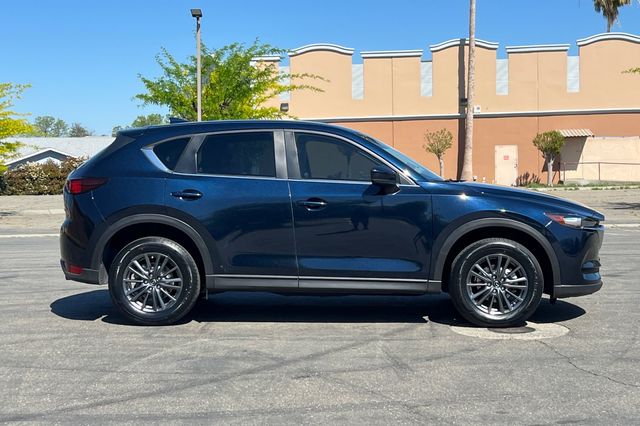 2019 Mazda CX-5 Touring photo 2