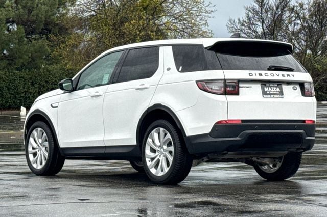 2023 Land Rover Discovery Sport S photo 5