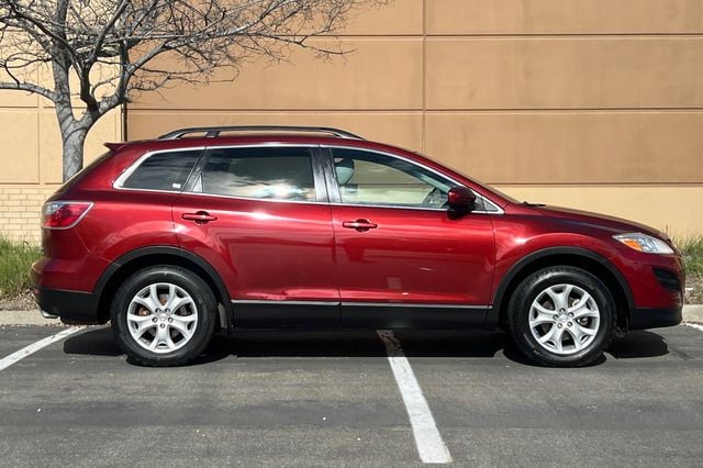 2012 Mazda CX-9 Touring photo 2