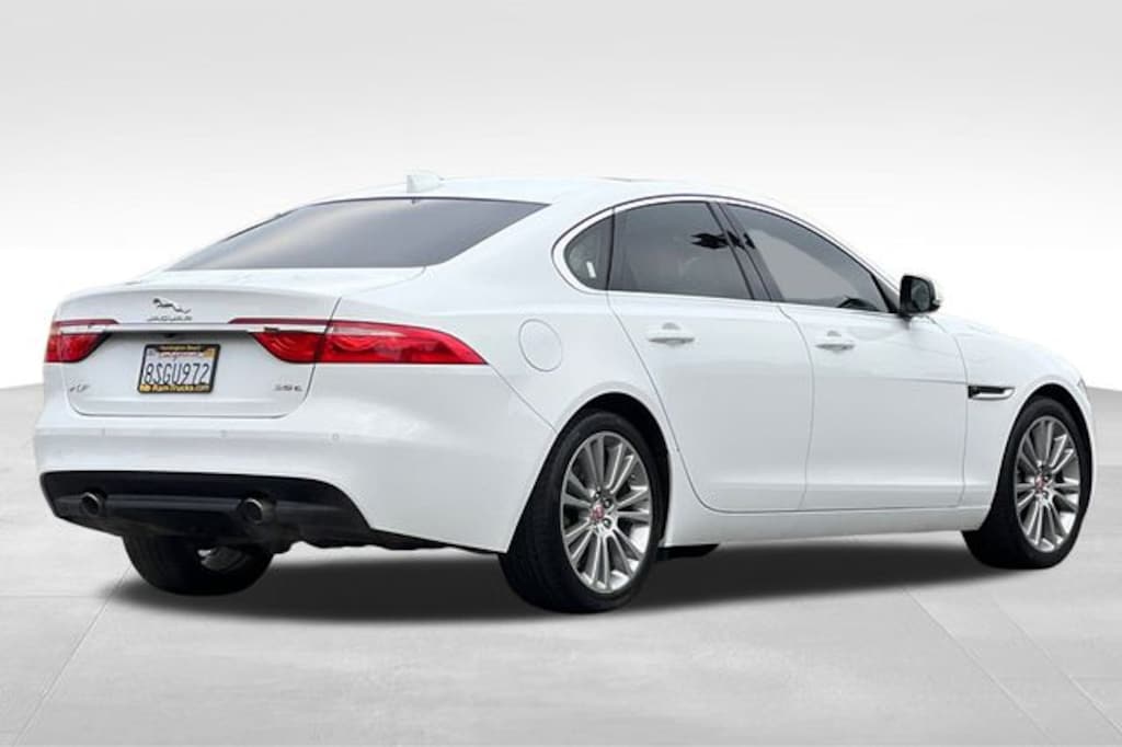 Used 2020 Jaguar XF 25t Prestige Sedan