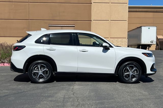 2023 Honda HR-V EX-L photo 2