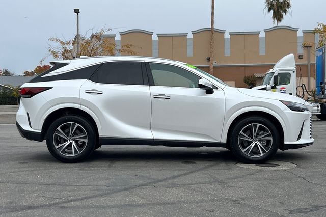 2024 LEXUS RX 350 photo 2