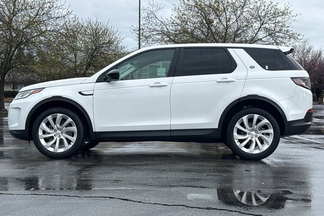 2023 Land Rover Discovery Sport S photo 6