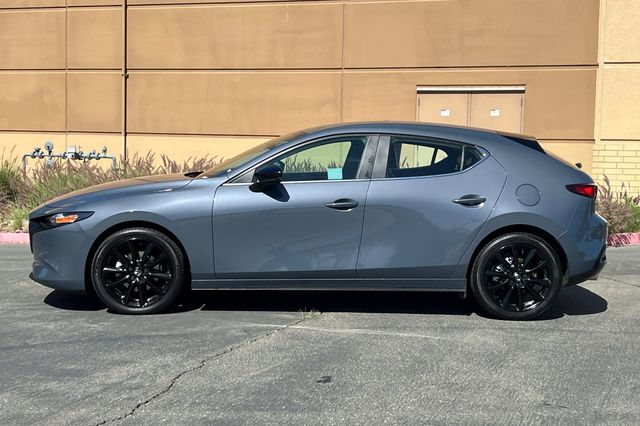 2025 Mazda Mazda3 2.5 S Carbon Edition photo 6