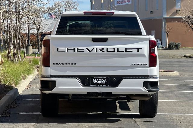 2024 Chevrolet Silverado 1500 Custom photo 4