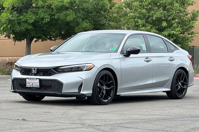 2025 Honda Civic Sport photo 3