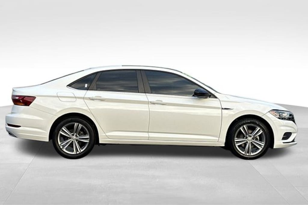Used 2019 Volkswagen Jetta R-Line Sedan