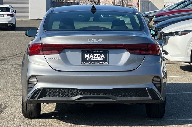 2024 Kia Forte LXS photo 4