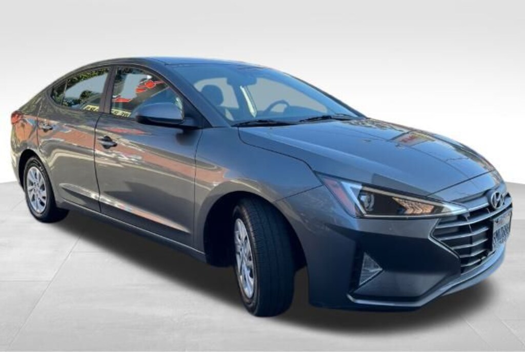 Used 2020 Hyundai Elantra SE Sedan