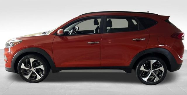 Used 2018 Hyundai Tucson Limited with VIN KM8J33A2XJU609924 for sale in Vacaville, CA