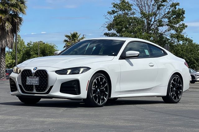 2026 BMW 4 Series 430i xDrive photo 3