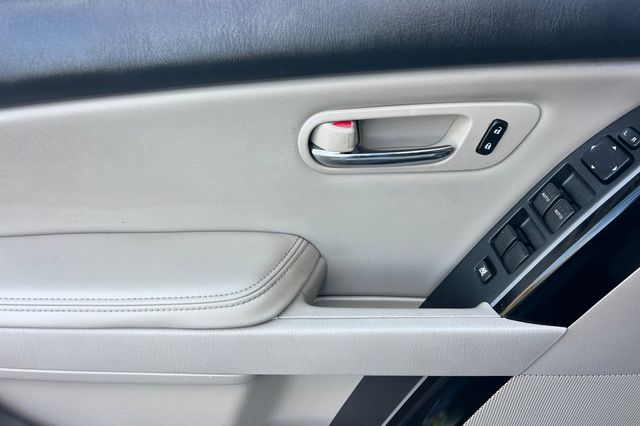 2012 Mazda CX-9 Touring - Photo 11